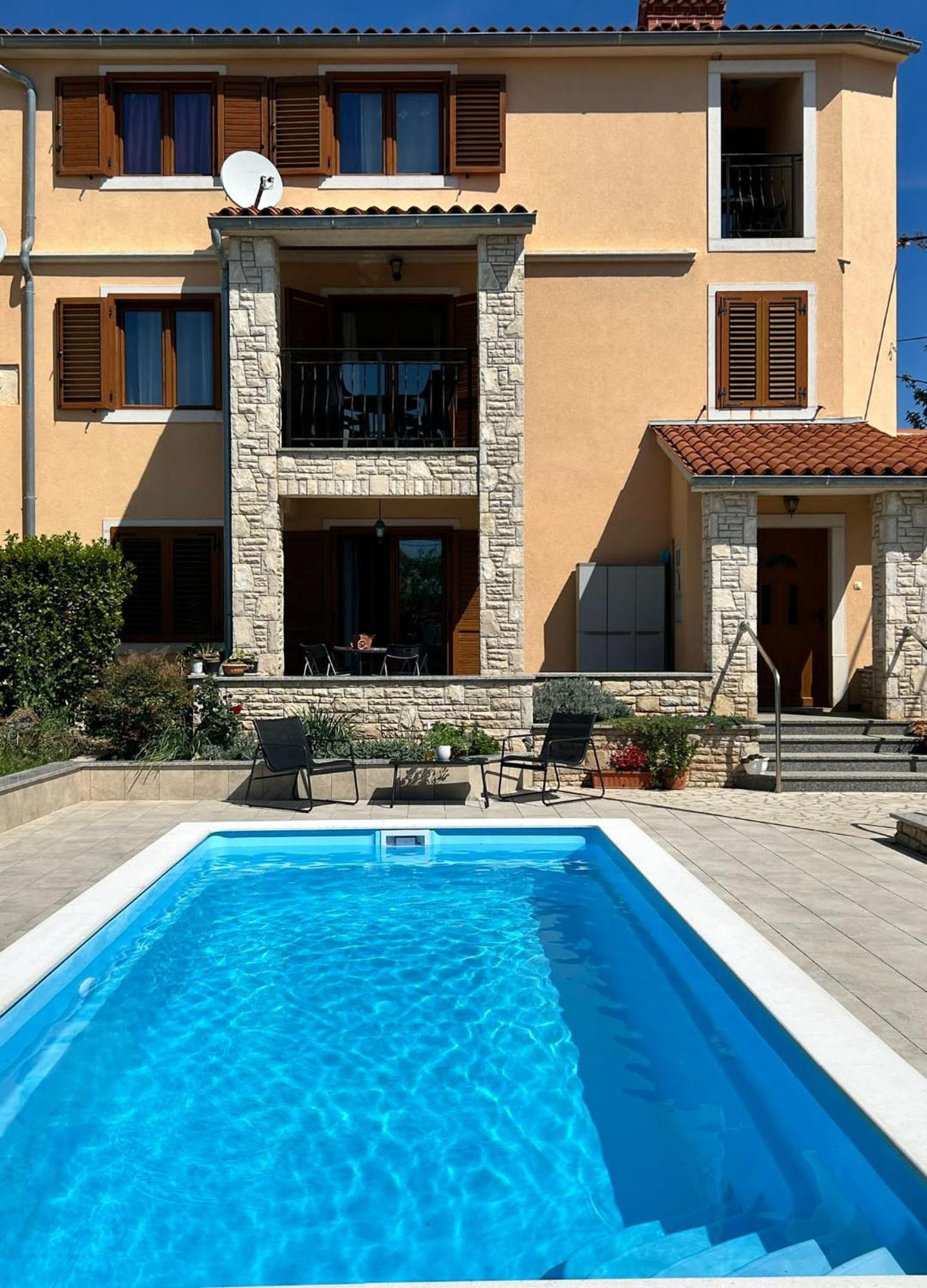 Villa Krasa Sea View Apartmants With Pool Ližnjan Eksteriør bilde