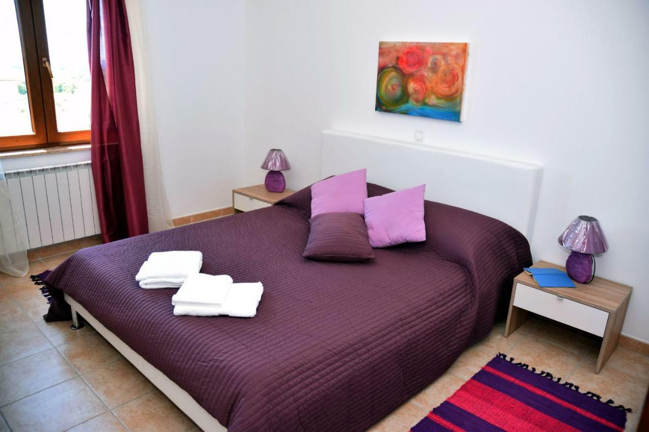 Villa Krasa Sea View Apartmants With Pool Ližnjan Eksteriør bilde