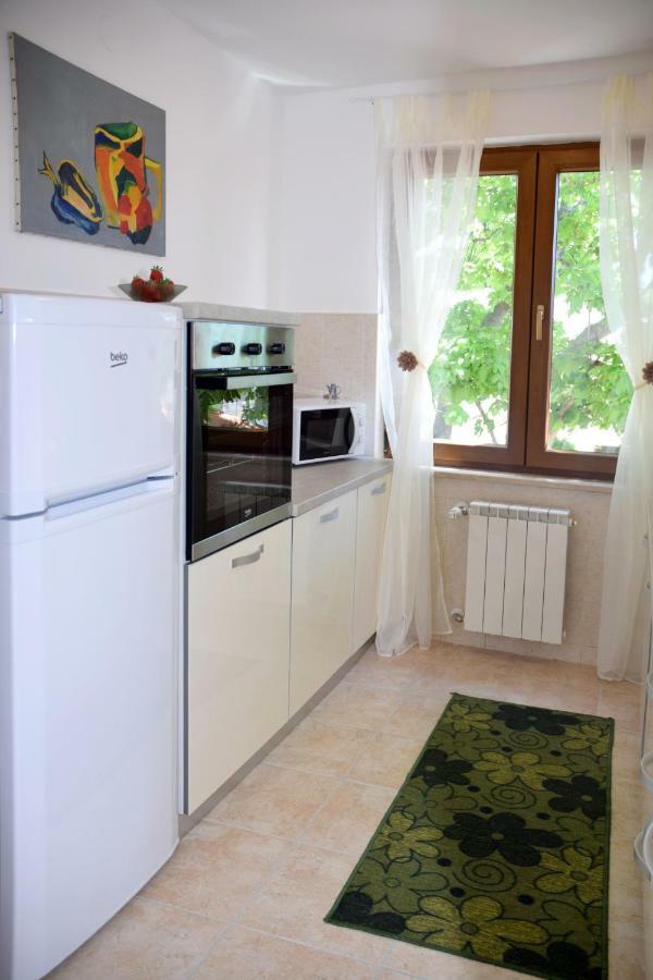 Villa Krasa Sea View Apartmants With Pool Ližnjan Eksteriør bilde